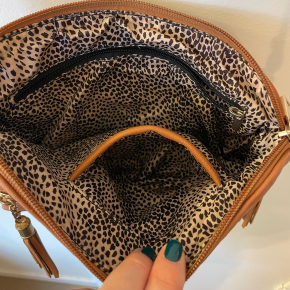 Brown, soft leather purse. - Picture 3 of 3